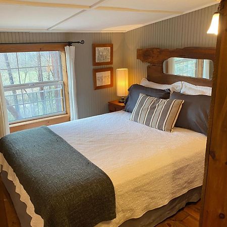 Convenient Cottage-Hot Tub, 4 Minutes To Далонеґа Екстер'єр фото